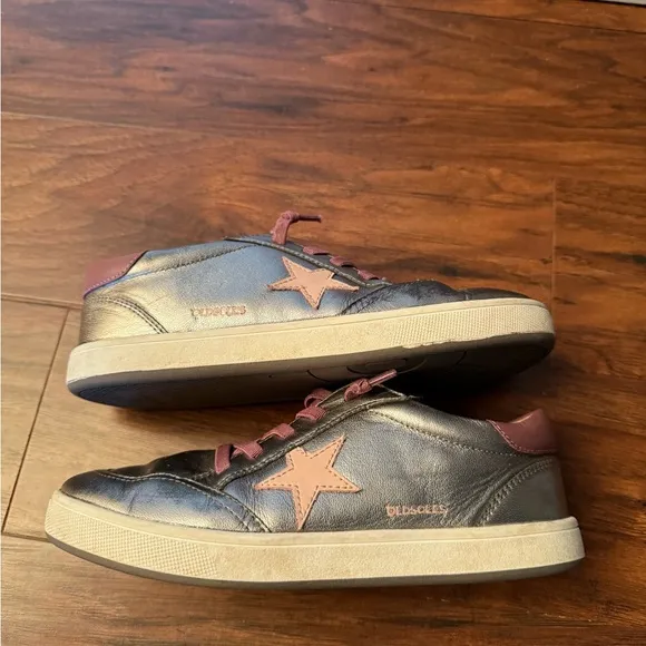 Old Soles Platinum Runner Kids Silver and Pink Sneakers-Size 3.5, Euro size 35