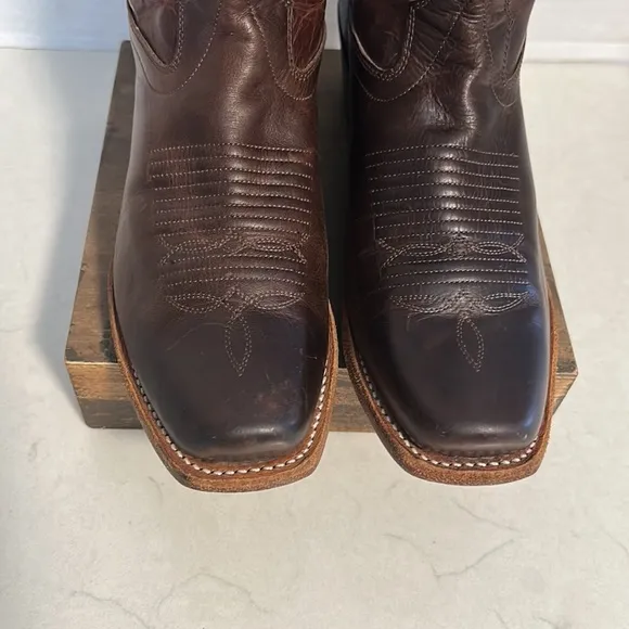 Old West Brown Square Toe cowboy Boot - Beautiful Chocolate Brown- 18002
