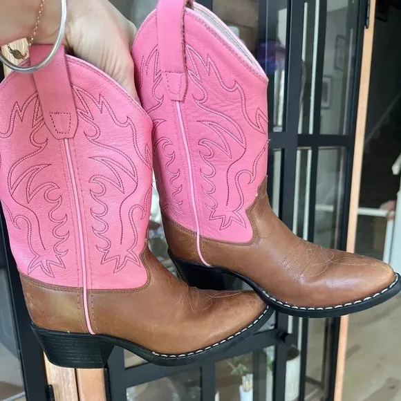 Old West girls cowboy Cowgirl boots western leather embroidered brown pink rodeo