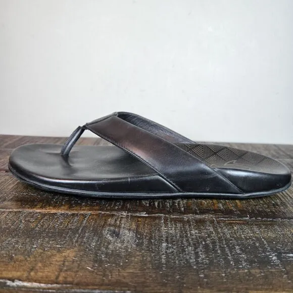 OluKai Auinala Mens Size 10 Beach Flip Flops Sandals Premium Leather Black