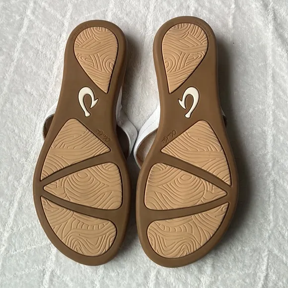 OluKai Honu Flip Flop Sandals