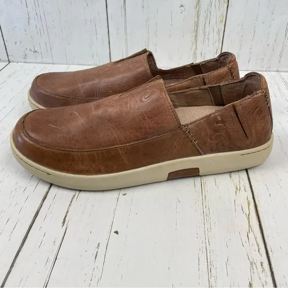 Olukai Kama’aina Tooled Design Leather Slip-On Shoes‎