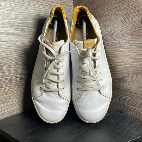 Olukai Lae’ahi li’ili white lace sneakers