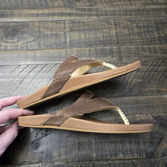 OLUKAI Lala Flip Flop Sandals | 8