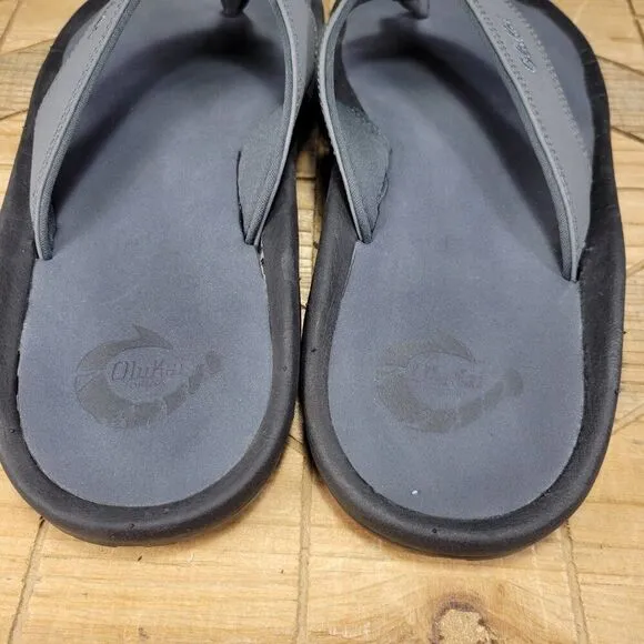 🔥 OluKai Ohana Sandals Men 9 M Gray Black Flip Flop Slides Fish Slippers Thong