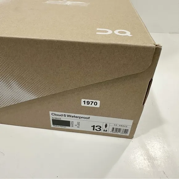 On Running Cloud 5  Waterproof Men’s Shoes