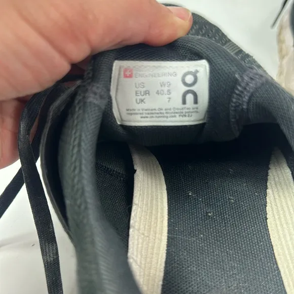 On Running Cloudswift 2 Women's Running Shoes