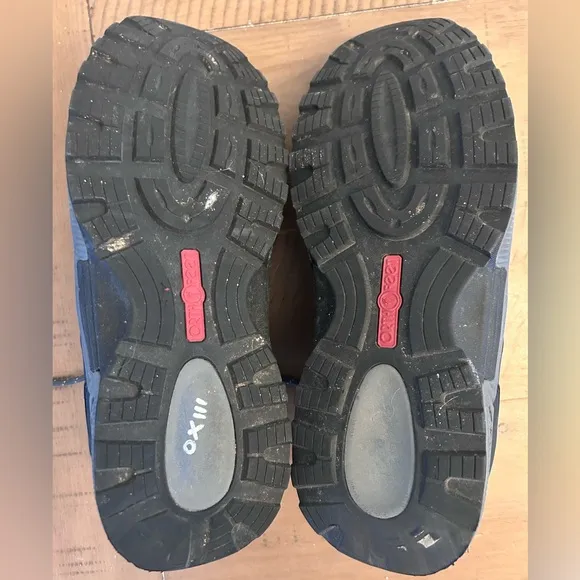 Orthofeet Men’s Gray Waterproof Hiking Shoes - Size 11.5