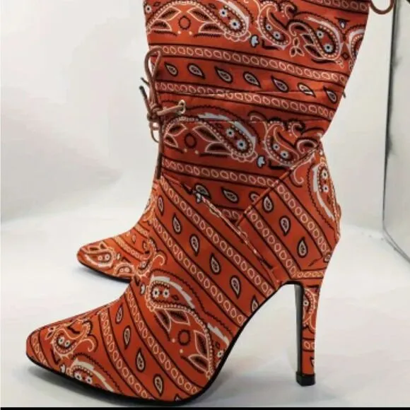 Paisley scarf printed stiletto boots sz 8