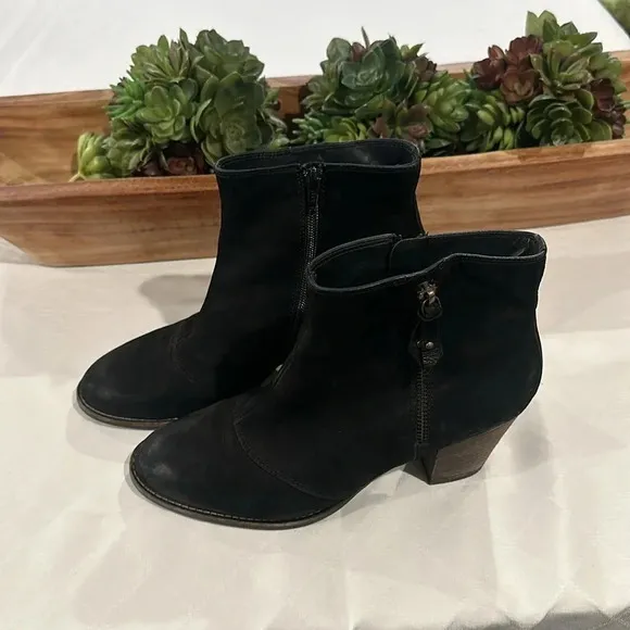 PAUL GREEN Natick Black Suede Zip Ankle Boots booties size UK  7.5 US 9.5 EUC