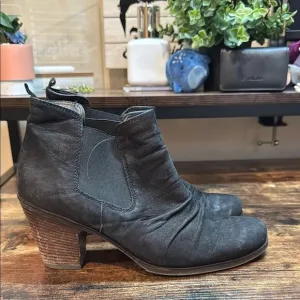 Paul Green Black Ankle Boots size 6.5