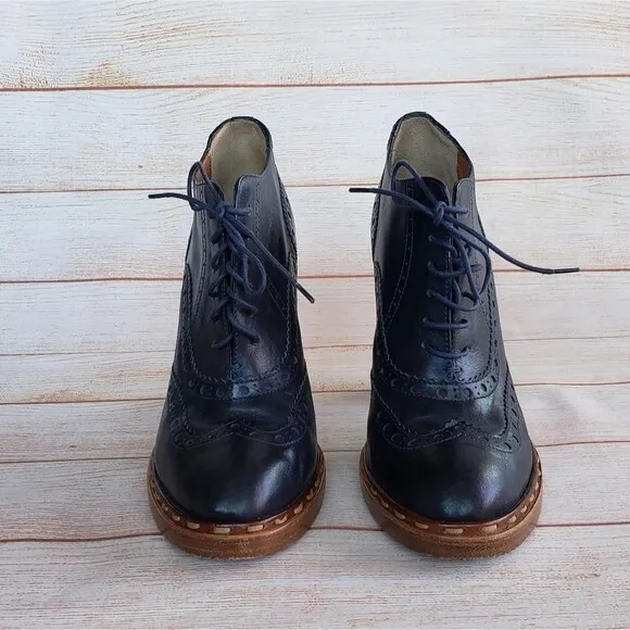 Paul Smith Brogue Leather Lace Up Boots Booties Ankle Heels Navy Blue Women's 40