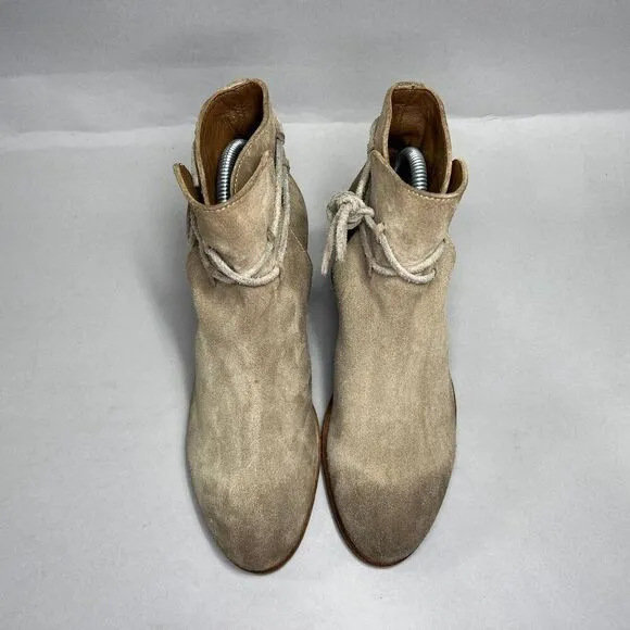 Peter Nappi Women's Size 7 Suede Ankle Boots