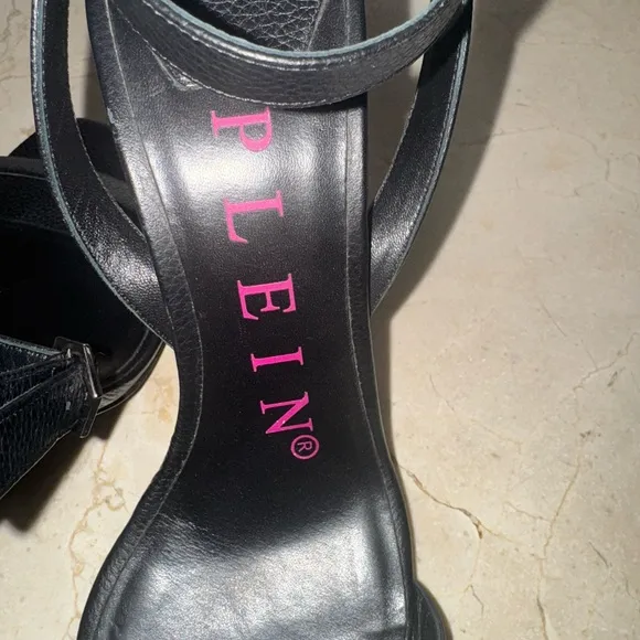 Philipp Plein Black Heels with Textured Strap