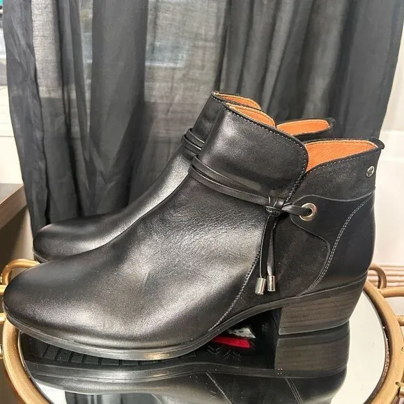 Pikolinos Daroca Ankle Boots NEW
