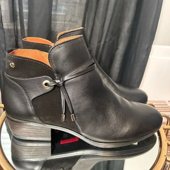 Pikolinos Daroca Ankle Boots NEW