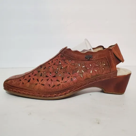 Pikolinos Spain brown leather punched floral whip stitch mule clog shoes 7.5