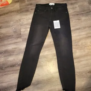 Pistola Audrey Mid‎ Rise Skinny jet set black Jeans Womens size 27