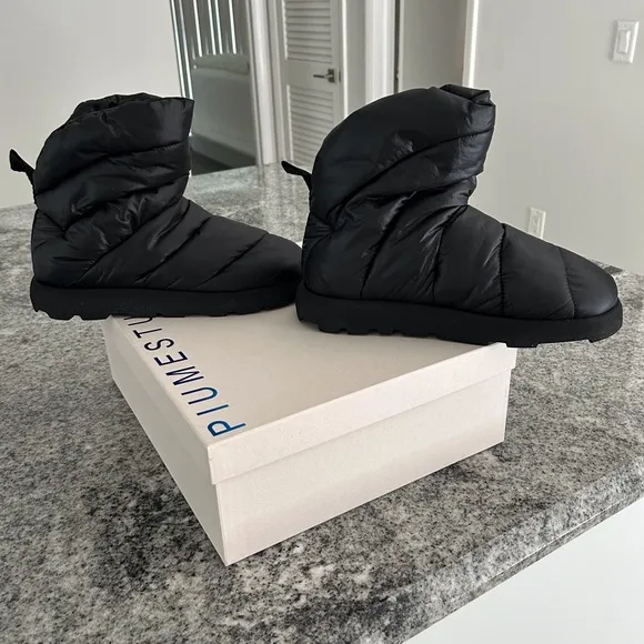 Piumestudio Luna Padded Ankle Boots.