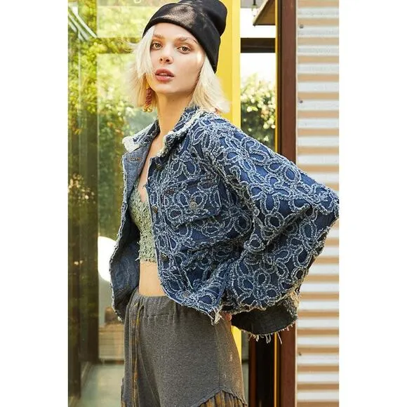 POL Flower Textured Raw Hem Long Sleeves Buttoned Chest Pocket Dark Denim Jacket
