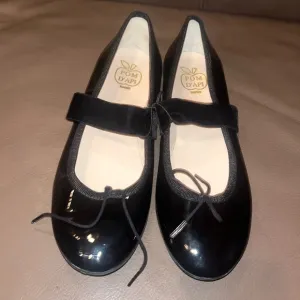 Pom D’api Dory Girls Flats Size 34 US 2-2.5 Black