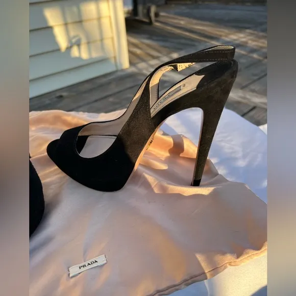 Prada Black Slingback Peep Toe Heels size 36 CAMOSCIO BASIC