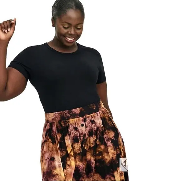 PRICE FIRM! TORRID Plus Size Midi Super Soft Button Front Skirt