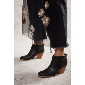 Rachel Comey Mars Leather Slip On Block Heel Ankle Boots Booties Black Size 7