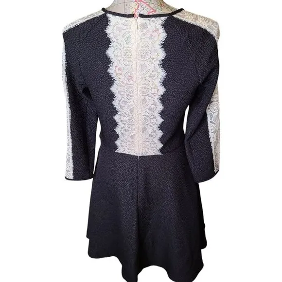 RACHEL ROY Size 8 Black Textured Fit and Flare Mini Dress Sheer Cream Lace Trim