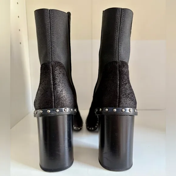 🖤Rag &amp; Bone Romi Chelsea Bootie- black- size 6- dome studs detailing the welt.