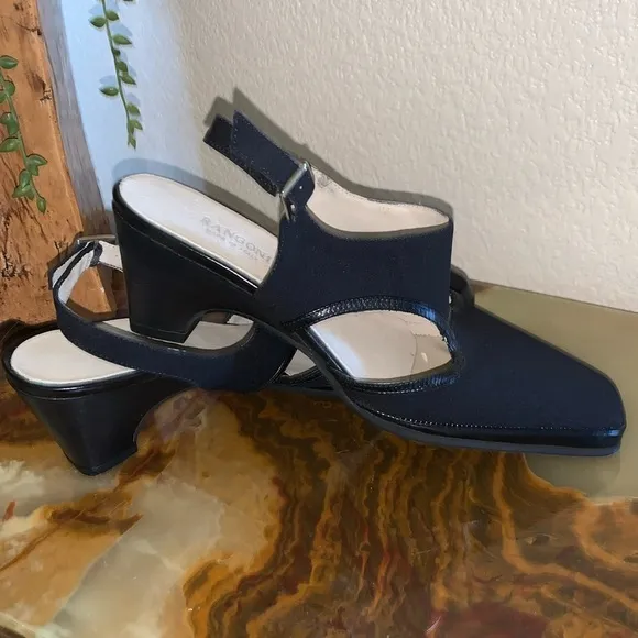 RANGONI black sling backs, fabric with leather trim, 2.5” heel 6.5 EUC