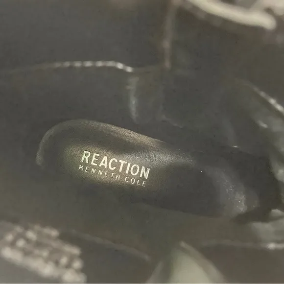 Reaction Kenneth Cole boots