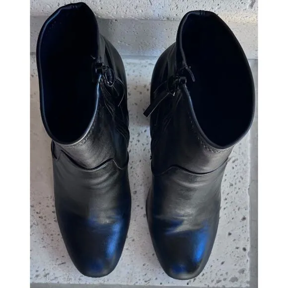 Rebecca Minkoff Black Leather Ankle Boots Zip Closure on Inside Ankle Size 9.5