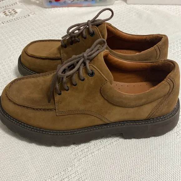Rockport leather waterproof men’s shoes brown suede look size 8 Wide