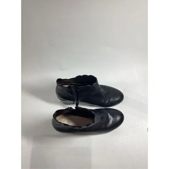 Roeffler Randall Black ankle boots