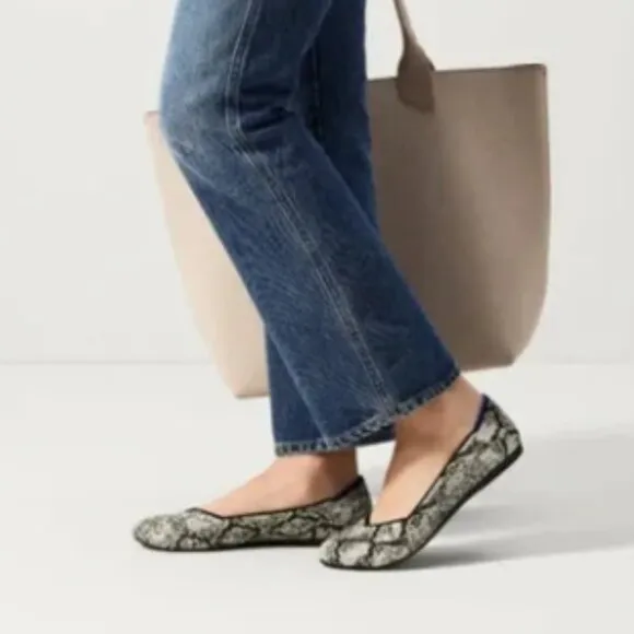 Rothy’s The Flat Round Toe in Python Snakeprint Black/White Size 10 NIB