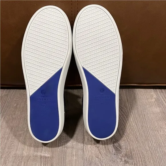 ROTHY’S The Original Slip On Sneaker In Color Solid Black Size 10.5