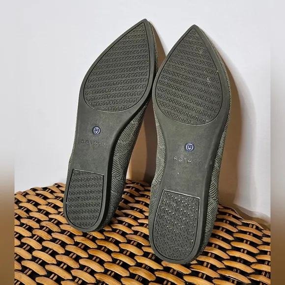 Rothy's The Point Safari Green Retired Womens 7.5 Knit Loafer Flats Giraffe
