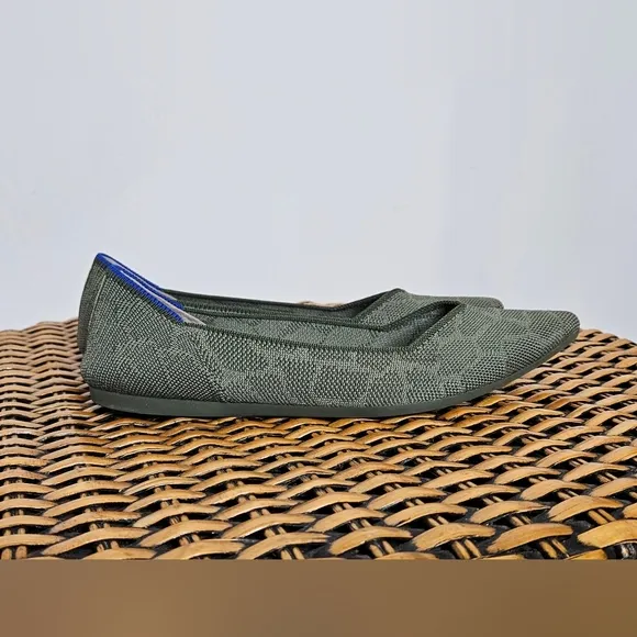 Rothy's The Point Safari Green Retired Womens 7.5 Knit Loafer Flats Giraffe