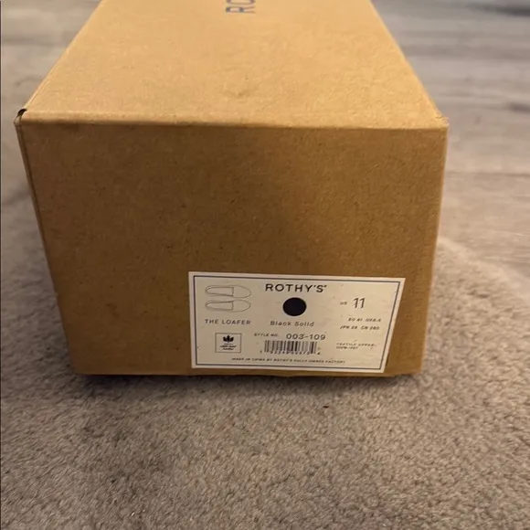 Rothy's Women’s - The Loafer (Black) Size 11, new never been worn. Original box.