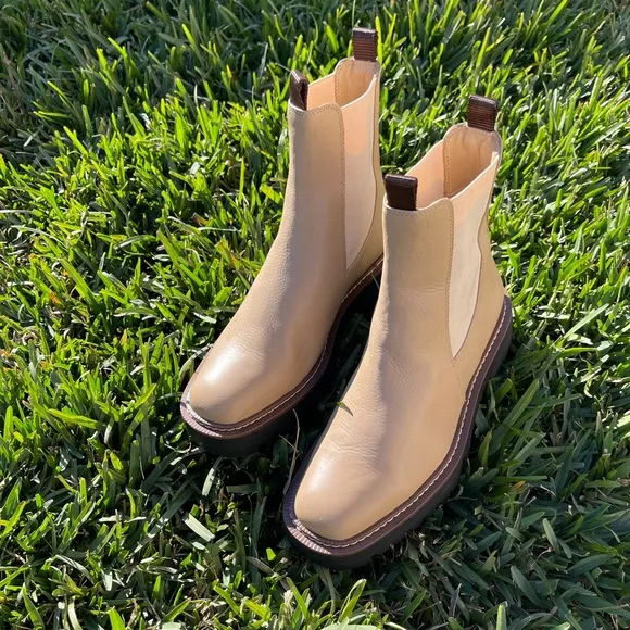 Sam Edelman by Anthropologie 🍂Chelsea boots nude leather 10 women’s new
