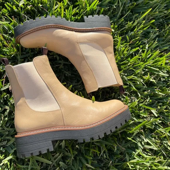 Sam Edelman by Anthropologie 🍂Chelsea boots nude leather 10 women’s new
