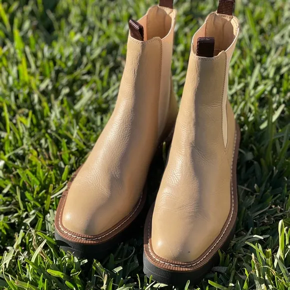 Sam Edelman by Anthropologie 🍂Chelsea boots nude leather 10 women’s new