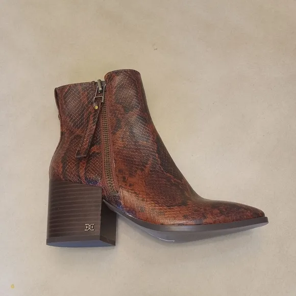 SAM EDELMAN CARLYSLE WOMENS ANIMAL-PRINT LEATHER ANKLE BOOTS