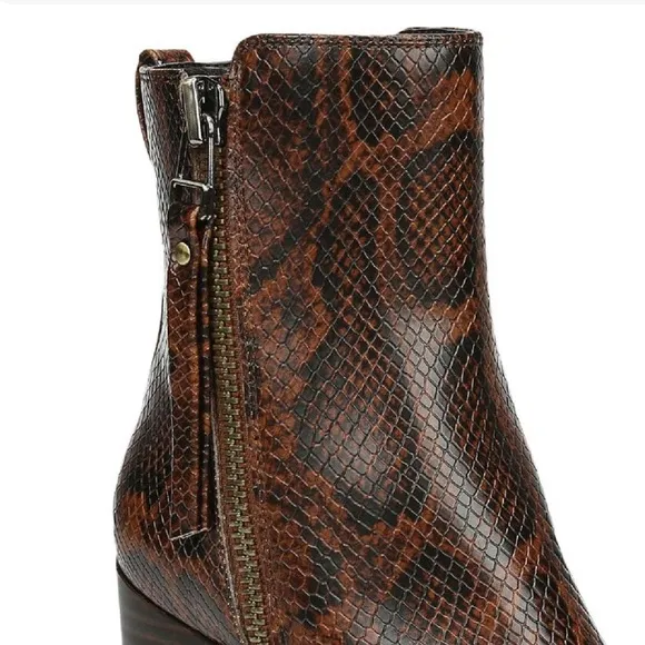 SAM EDELMAN CARLYSLE WOMENS ANIMAL-PRINT LEATHER ANKLE BOOTS