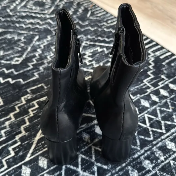 SAM EDELMAN Fawn leather boots in Black Leather