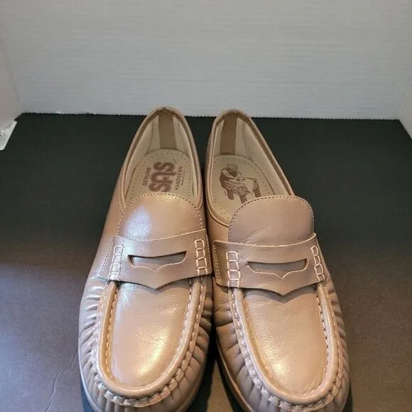 Sas Women's light Brown easy Slip On  Genuine leather Moccasin sz9 Unworn Nwob