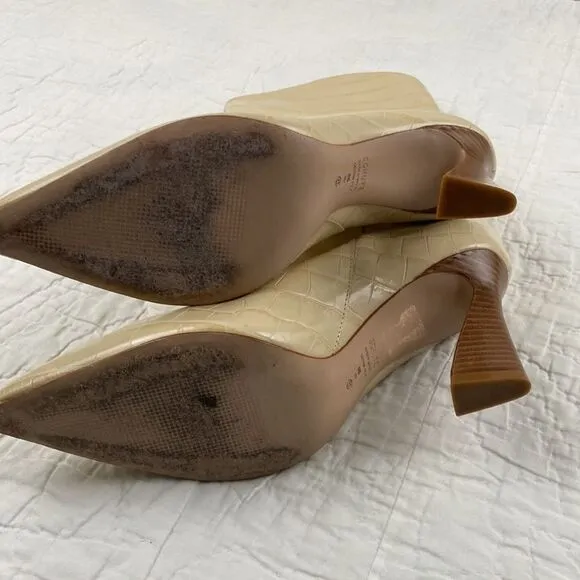 Schutz Faux Croc Leather Cream Colored High Heeled Boots size 9