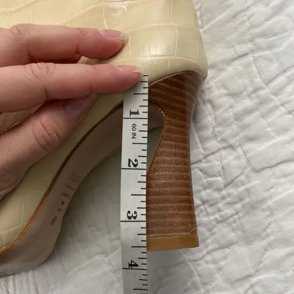 Schutz Faux Croc Leather Cream Colored High Heeled Boots size 9