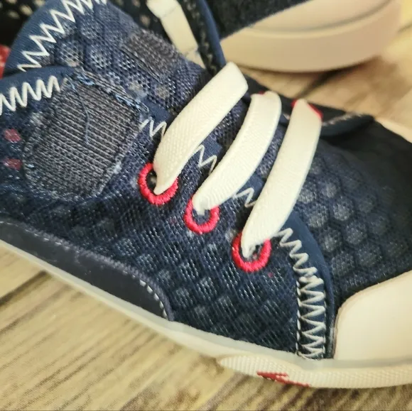 See Kai Run Toddler Sneaker 3Y
